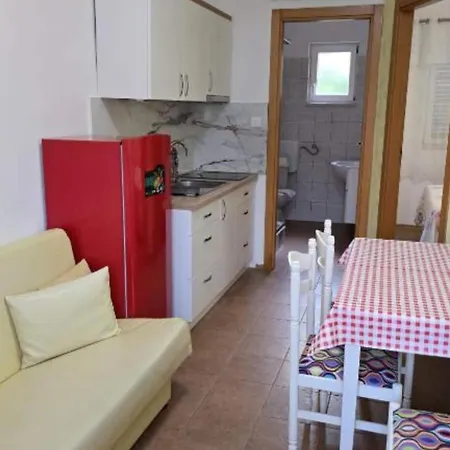Gogi - Two Bedroom A4