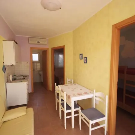 Διαμέρισμα Gogi - Two Bedroom A4 Τρογκίρ